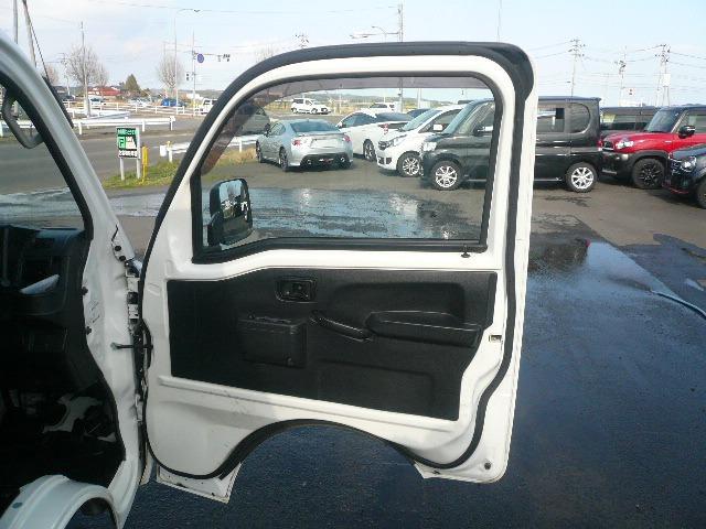 0900099A30250412W00108.jpg