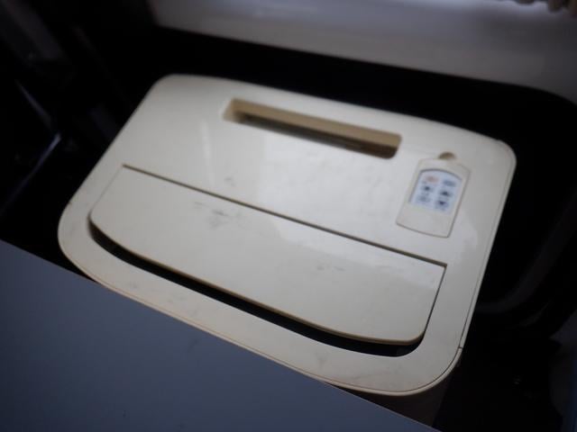 0709200A30250807W00516.jpg