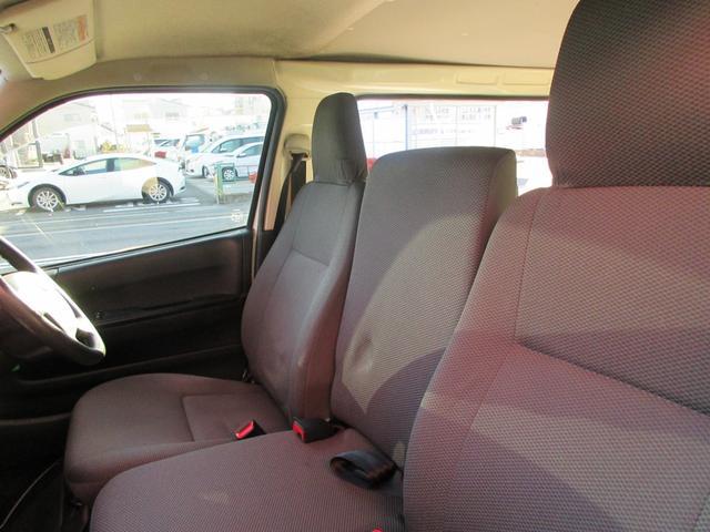 0910296A30260110W00211.jpg