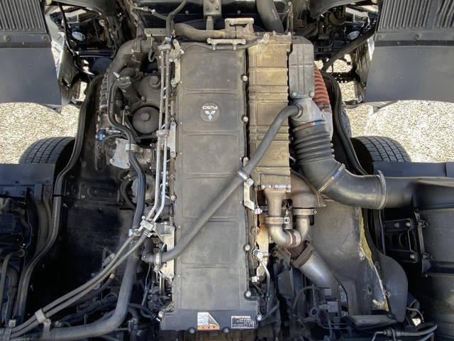 60361_27.jpg