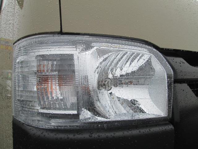 0902700A30260111W00111.jpg