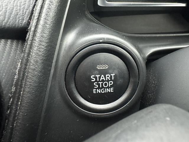 9900146A30250712W00118.jpg