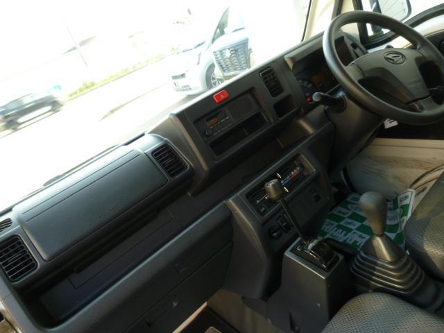 0902773A30250604W00211.jpg