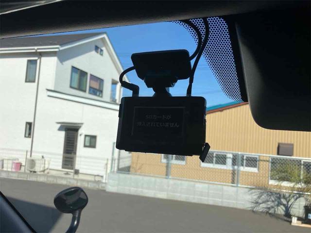 0903556A30260113W00103.jpg