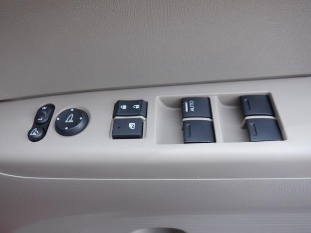 0900616A30250509W00116.jpg