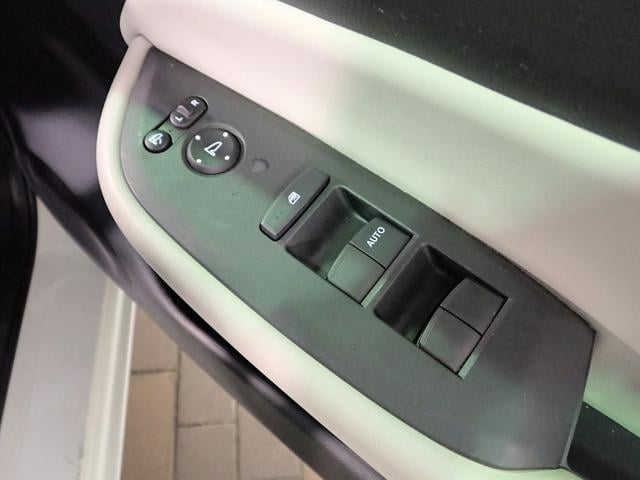 0201190A30250909W00616.jpg