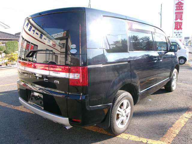 96fb1516fd569f81e0dc30a2273d9303.jpg