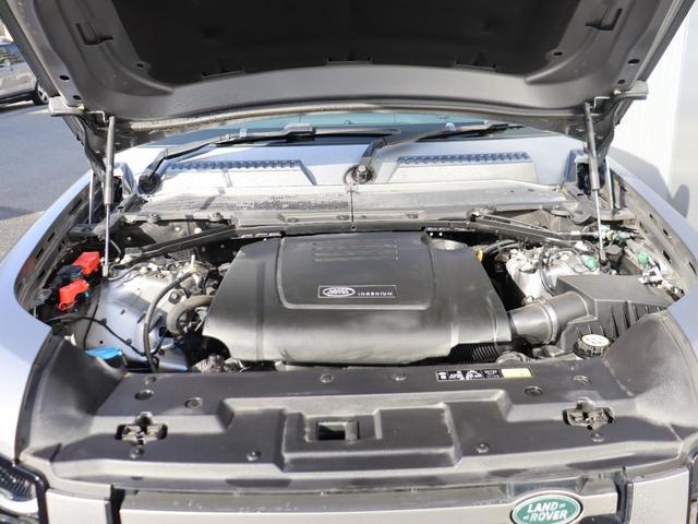 9800349A30260306W00210.jpg
