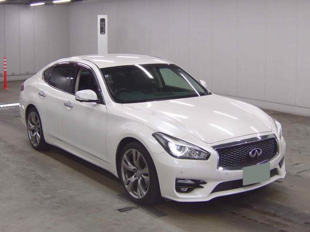 20612127_carP_l_1.jpg