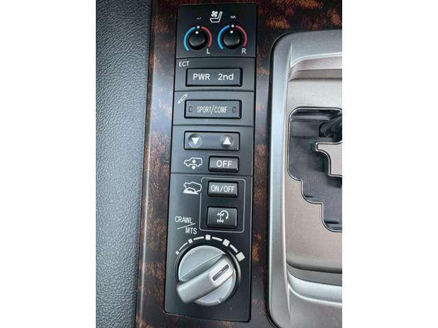 68dcab61fb9851913e1f2ab569d5e998.jpg