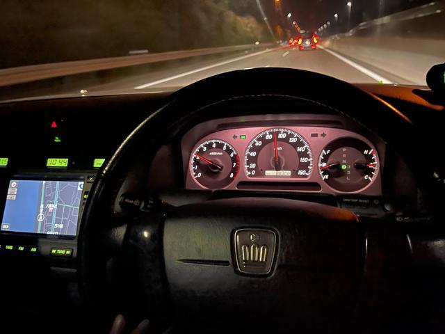 9510409A30260319W00208.jpg