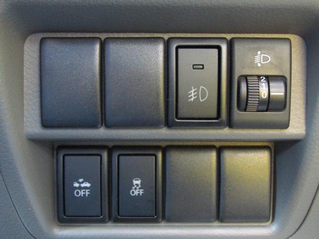 0560837A30260402W01019.jpg