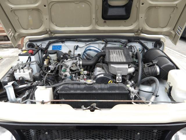 0800846A30250528W00217.jpg