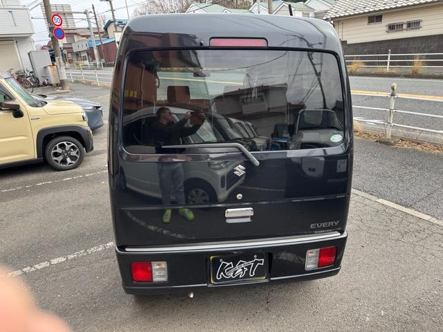 0504196A30250315W00204.jpg