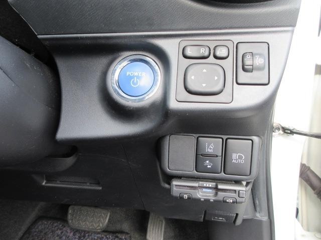0700145A30250619W00112.jpg