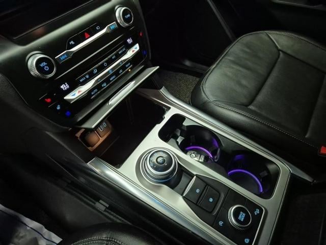 5121003186R8.jpg