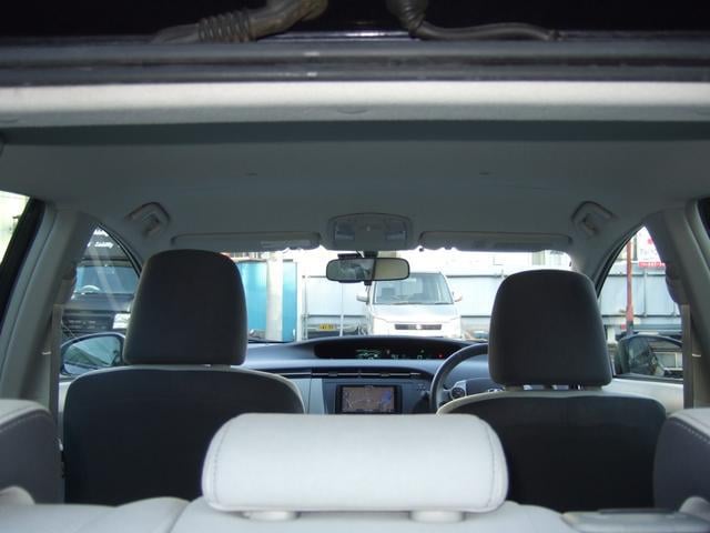 0560322A30250216W00113.jpg