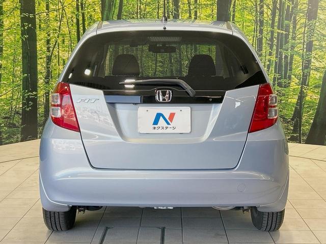 21654796_carP_l_9.jpg