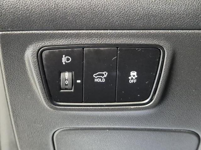 5111501452R17.jpg