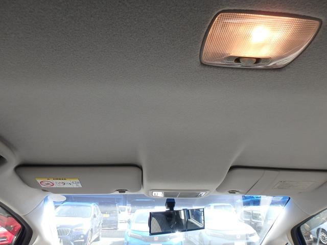 1101114A30251015W00119.jpg
