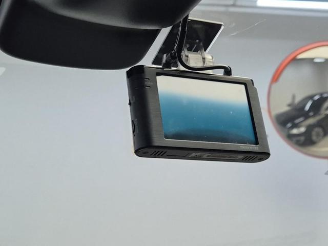 6021500037R17.jpg