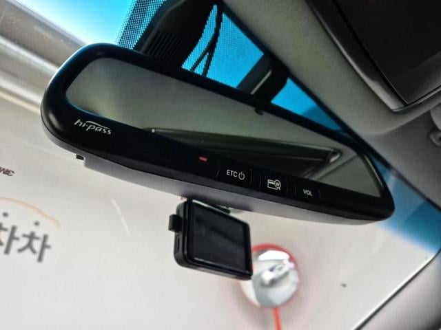 4121000634R13.jpg