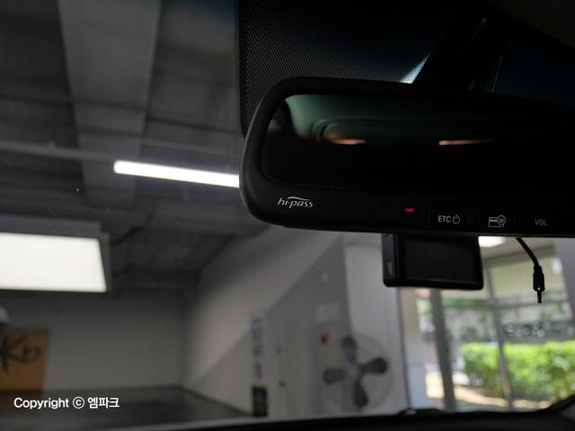 3061500626R18.jpg