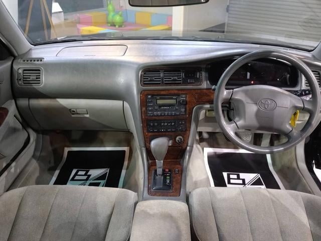 0541187A30251218W00209.jpg