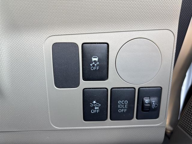 0403374A30260114W00112.jpg