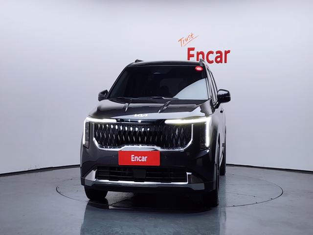 28ac00e9145fdb5479336c010b8f3e25.jpeg