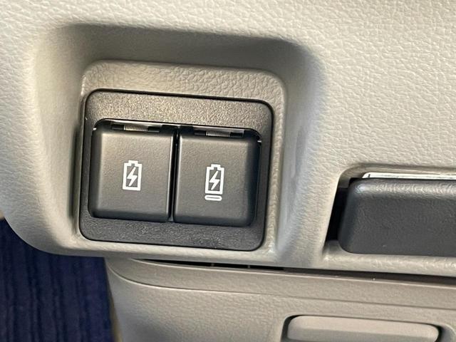 0500054A30251220W00216.jpg
