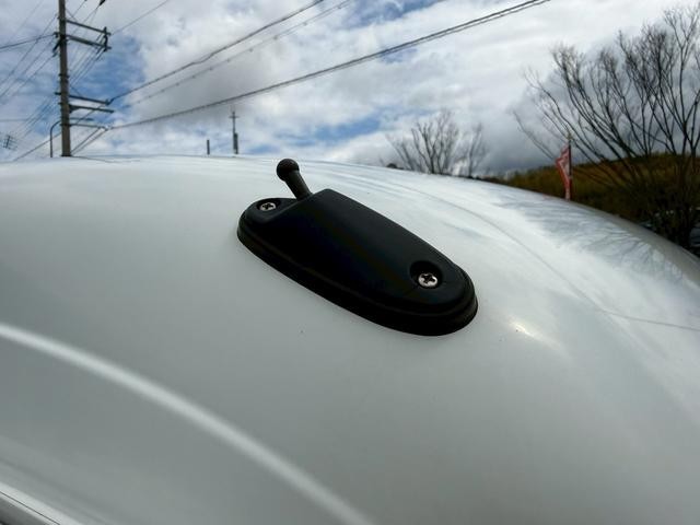 0700008A30260323W00214.jpg