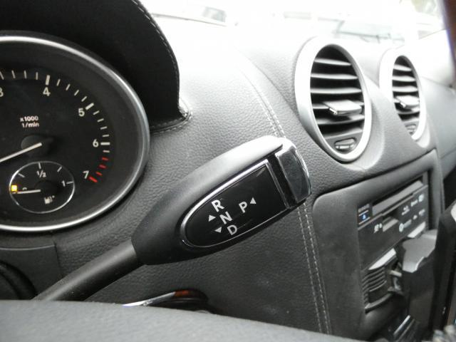 22205877_carP_l_11.jpg