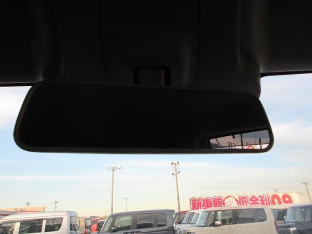 0504235A30250115W00412.jpg