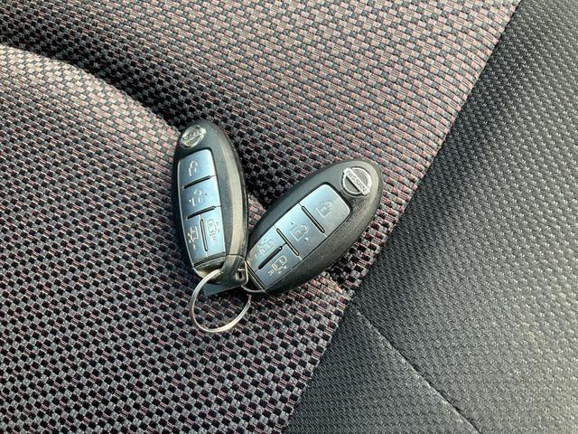 0904103A30250827W00116.jpg