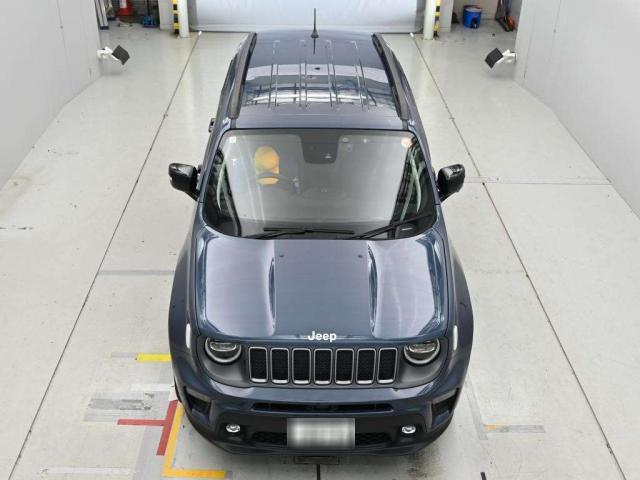 23244448_carP_l_10.jpg