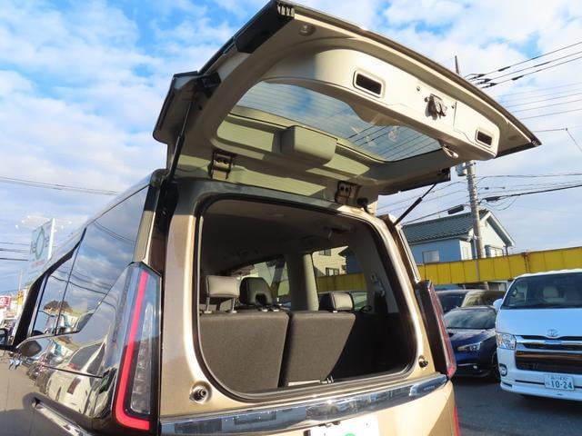 0561200A30260104W00416.jpg