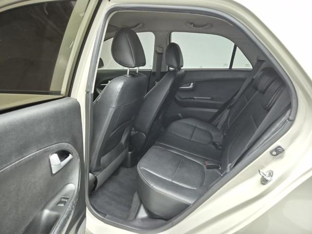 5121002832R12.jpg