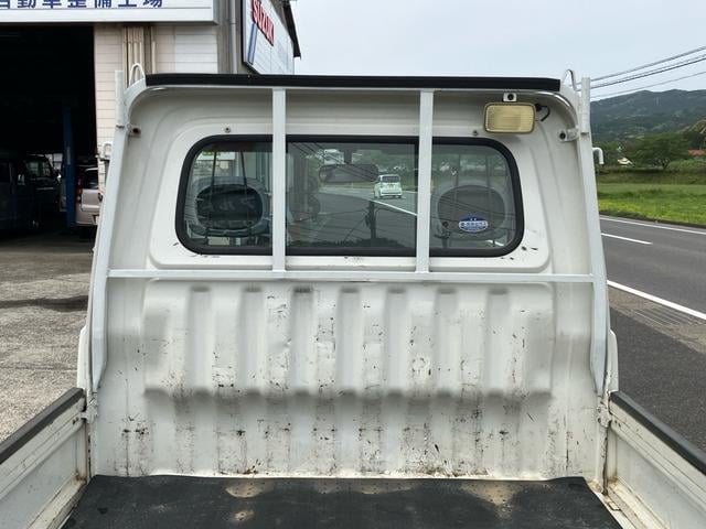 0805018A30250425W00210.jpg