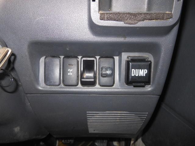 0702021A30251225W00111.jpg