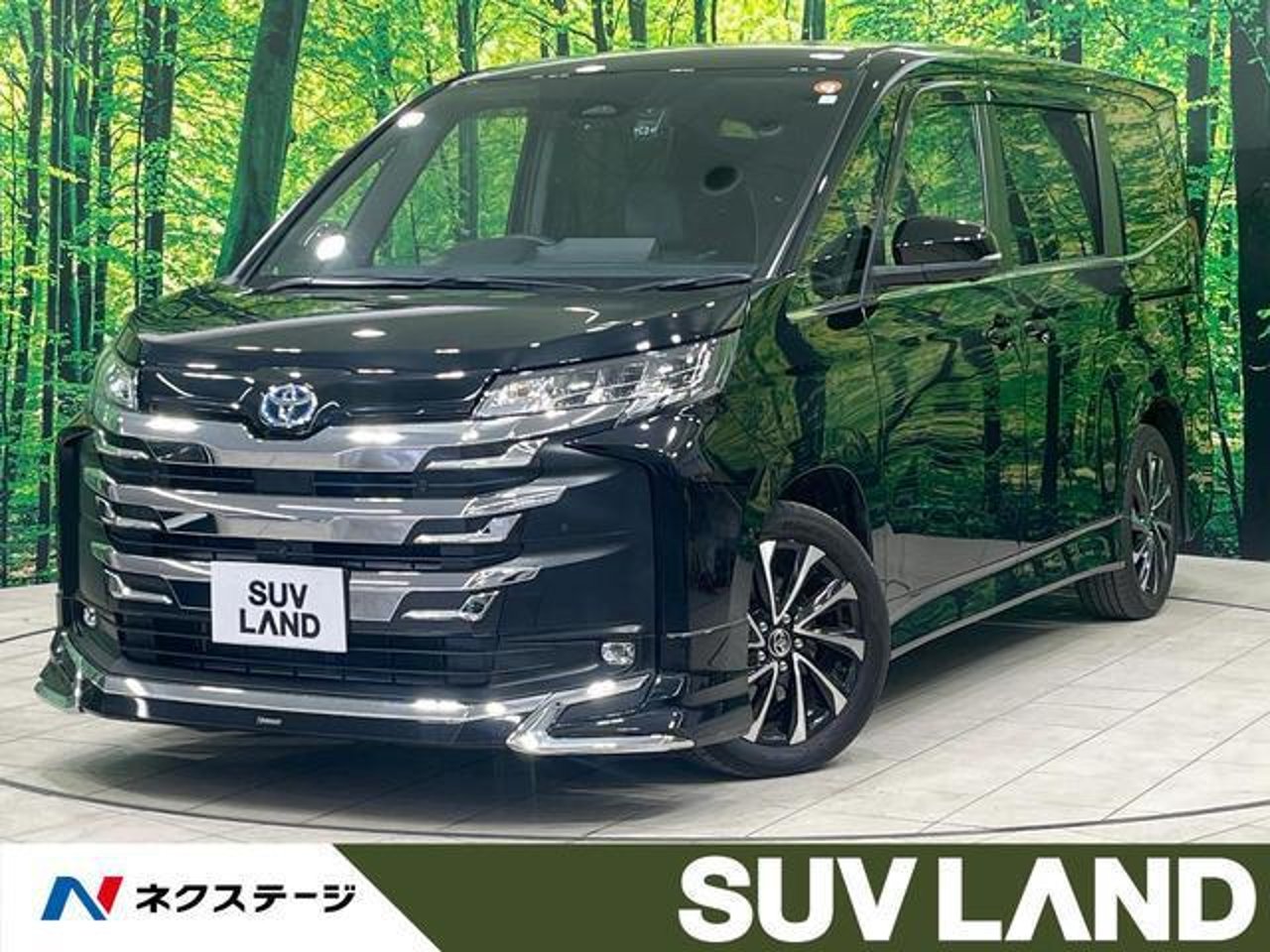 2023 Toyota Noah, photo 1 of 1