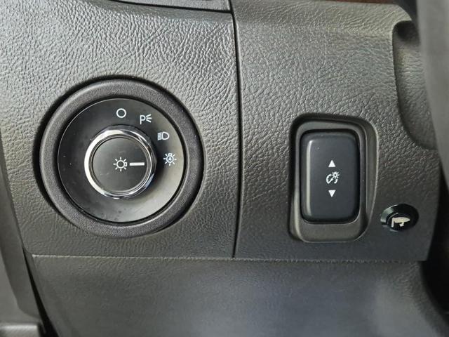 5111501230R17.jpg