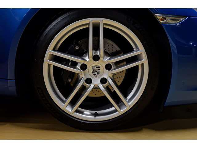 818bbc6e476af6f73a4d8a0d935279f9.jpg