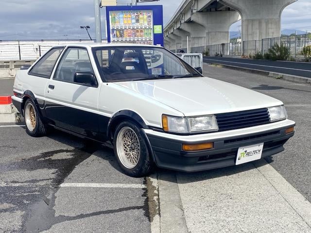 0708722A30251030W00209.jpg