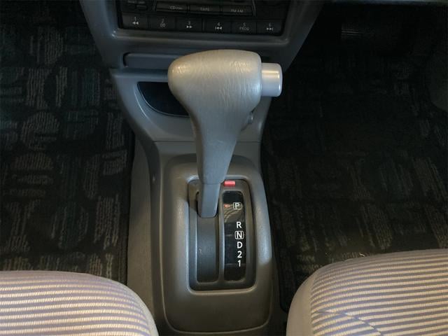 0404485A30240327W00610.jpg