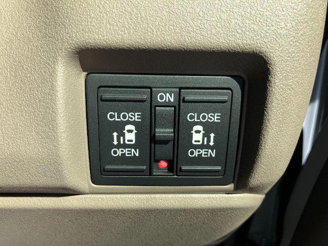 61eda280d1b15c86cf20d6d1e07ed4e8.jpg