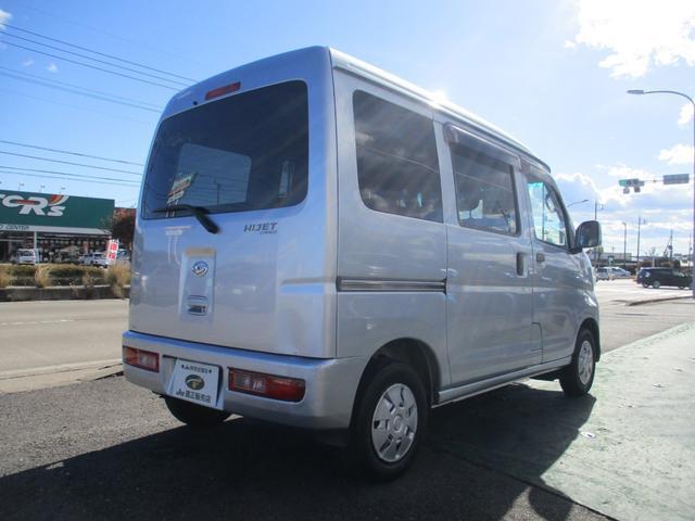 f99b0471583a57edc3ac1b56b4d039c9.jpg