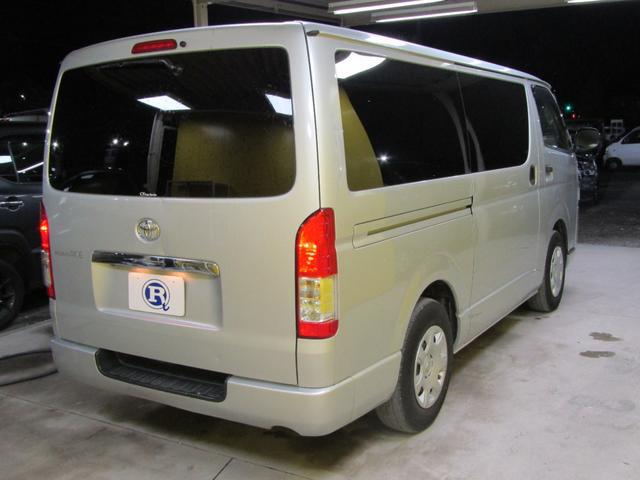 0530123A30260226W01809.jpg