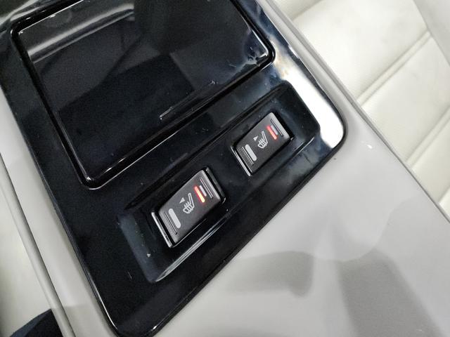 f1b8ef8b0f2288a7ee920d17b5517d40.jpeg
