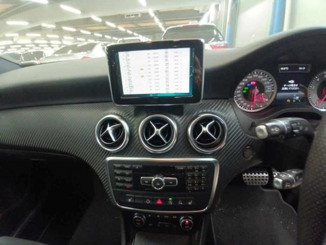 23124799_carP_l_10.jpg